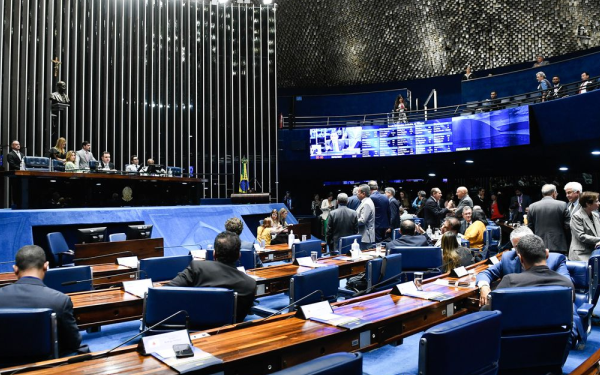 Sessão do Congresso para análise de vetos é cancelada