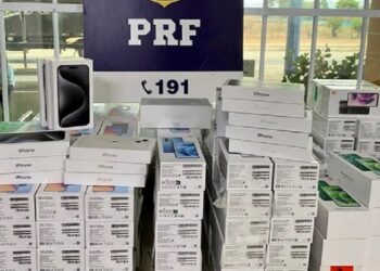 Equipamentos eletrônicos são apreendidos em abordagem a ônibus na BR