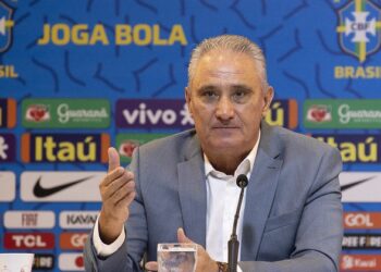 Tite diz ‘sim’ pro Flamengo e deve iniciar trabalhos na próxima semana
