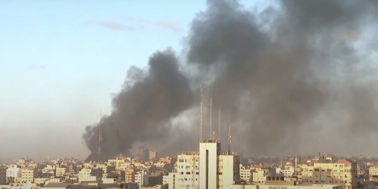 Reféns do Hamas só devem ser liberados na sexta-feira, diz Israel