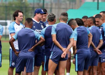 Para sair da zona de rebaixamento, Bahia encara o Corinthians nesta sexta -feira
