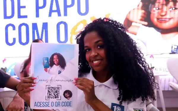 Estado contrata 439 jovens formados pela Rede Estadual de Educação Profissional