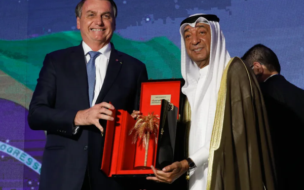 Após auditoria, técnicos do TCU pedem que Bolsonaro devolva acervo da Presidência em 15 dias