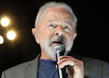 TSE identifica filiação falsa de Lula ao PL, partido de oposição; PF foi acionada