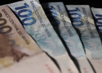 Bancos deixam de oferecer transferências via DOC e TEC a partir desta segunda-feira