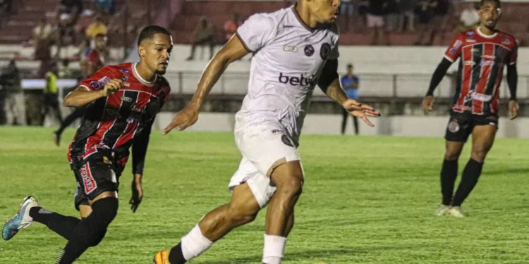 Em jogo com cinco gols, Jacuipense vence o Alagoinhas na Arena Valfredão