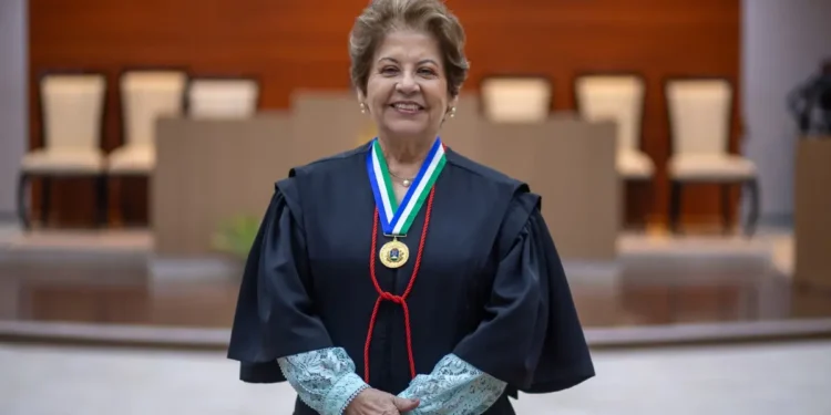 Citada em escândalo da Maçonaria, desembargadora se aposenta depois de 73 dias na função com remuneração integral de R$ 37,5 mil