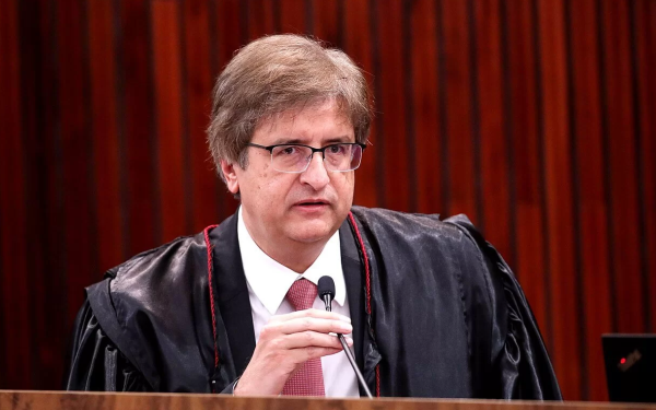 Gonet demite funcionário da PGR que espalhou mensagens golpistas