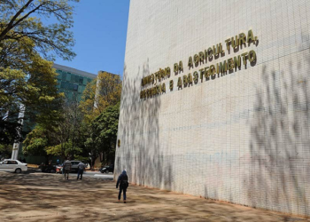 Centrão mira, além do Bolsa Família, pasta de Agricultura