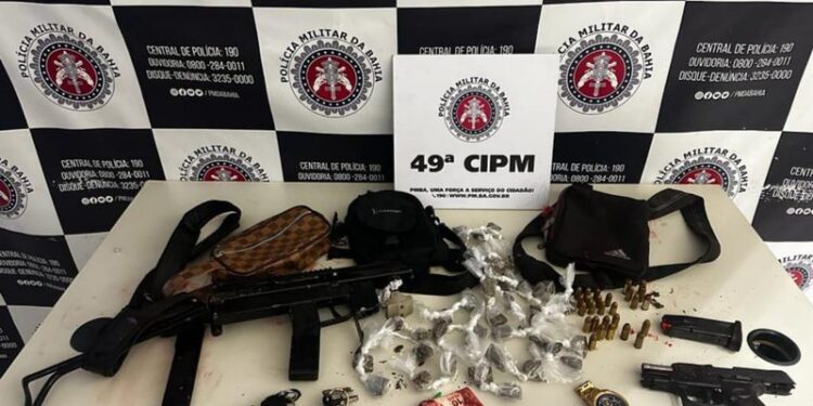 Dois suspeitos morrem após confronto com a polícia no bairro de São Cristóvão