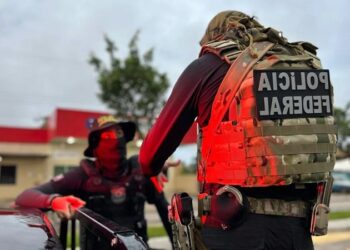 Adolescentes obrigam crianças a fazer automutilação após formação de grupo nazista