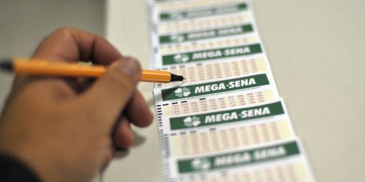 Mega-Sena acumula e poderá pagar R$ 50 milhões nesta quinta-feira