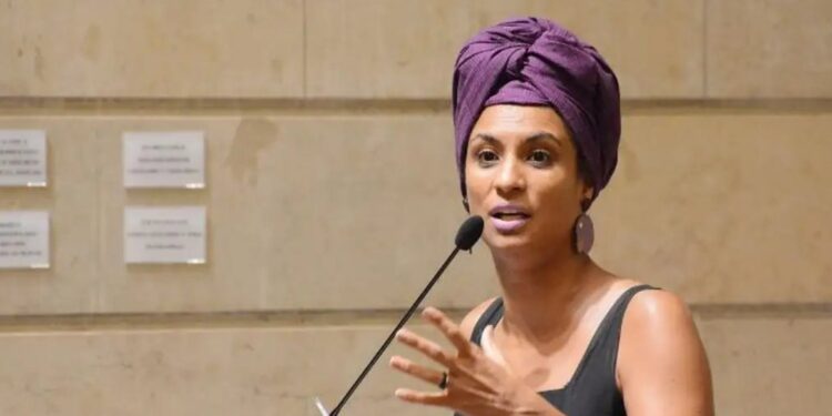 PM suspeito de participar no assassinato Marielle Franco recebe R$ 26,5 mil em gratificações