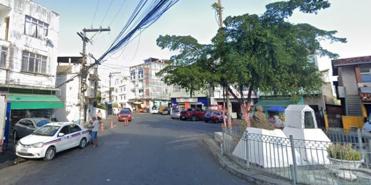 Suspeito morre e outro é preso em ação policial no Engenho Velho da Federação