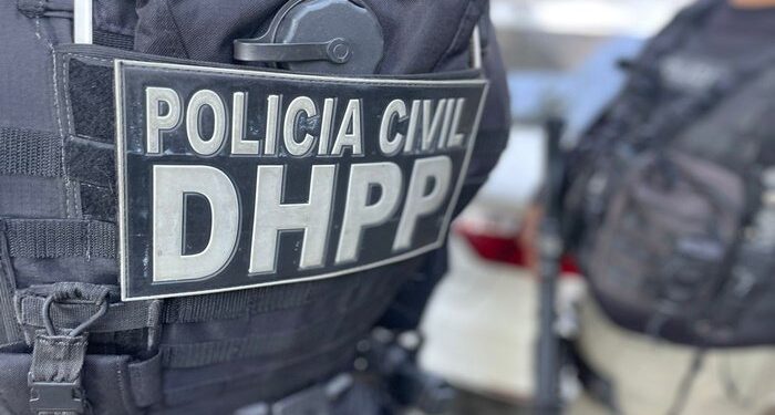 Suspeito de envolvimento no tráfico é executado em Pirajá; tiros também atingiram moradora