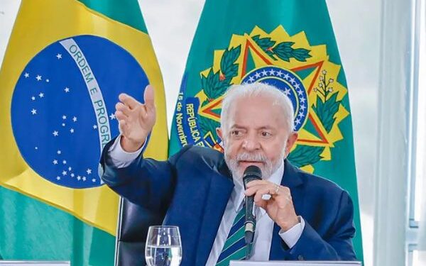 Lula admite possibilidade de não disputar a reeleição em 2026