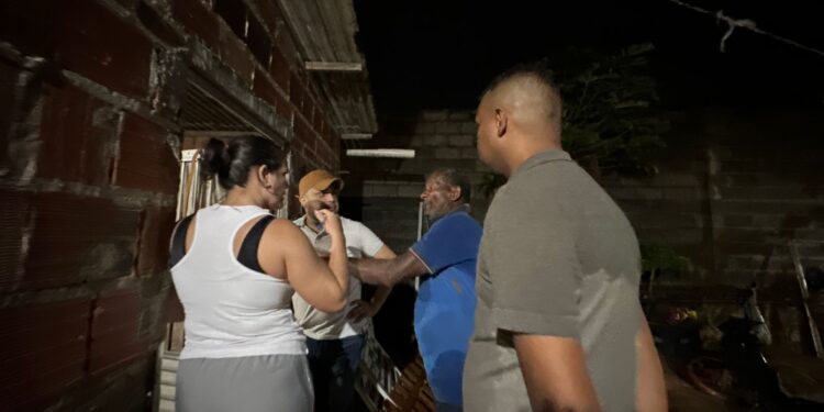 Vereador Gleyser Soares visita áreas alagadas e busca soluções emergenciais