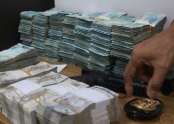 Após PM ser flagrado com mais de R$ 1 milhão, polícia fecha cerco contra candidato reeleito; entenda