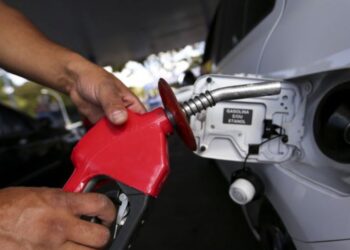 Valor do diesel aumenta frete rodoviário e deve impactar no preço dos alimentos