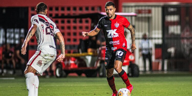 Vitória bate o Ferroviário no Barradão e vence a segunda consecutiva na Copa do Nordeste