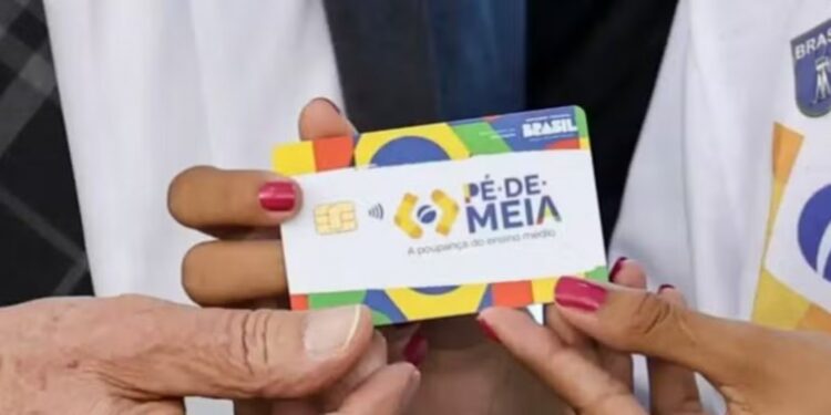 TCU libera pagamentos do programa Pé-de-Meia