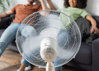 Consumo de energia atinge recorde após altas temperaturas no Brasil