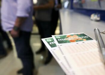 Mega-Sena acumula novamente e pode pagar prêmio de R$ 130 milhões