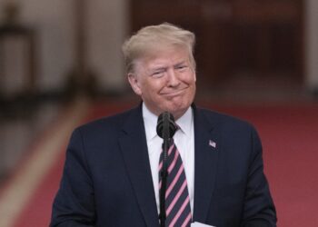 Trump nega ter assinado proclamação para deportação de venezuelanos