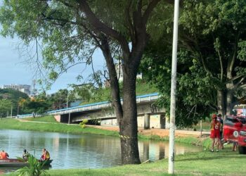 Bombeiros localizam corpo de jovem no Dique do Tororó