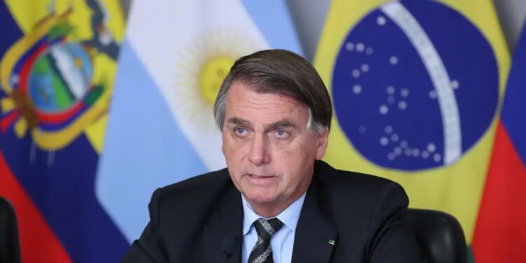Quaest: 49% acreditam que Bolsonaro participou de plano de golpe em 2022