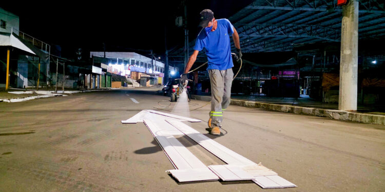 Alagoinhas: Central de Abastecimento recebe nova sinalização para melhorar segurança e fluxo de veículos