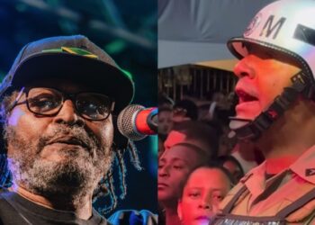 PM viraliza ao cantar música de Edson Gomes durante show no sul da Bahia