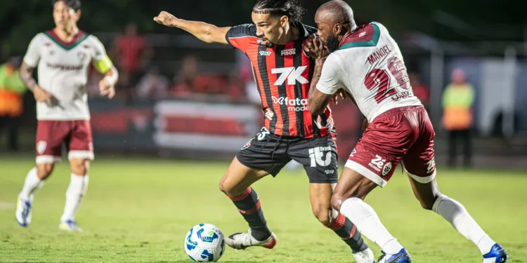 Vitória pode perder atacante para partida contra o Grêmio; saiba quem