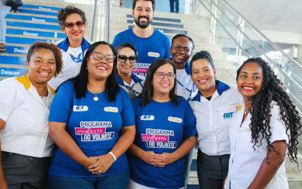 Mulheres motoristas do BRT de Salvador disputam prêmio de mobilidade urbana
