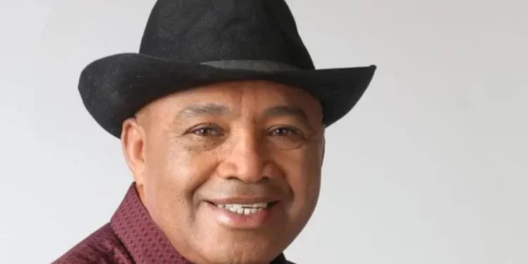 Morre Roque Fonseca, vocalista da banda Brasilian Boys