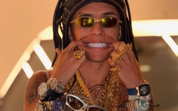 Alvo da PF por suspeita de lavagem de dinheiro, Buzeira afirma ter renda mensal de R$ 2 milhões