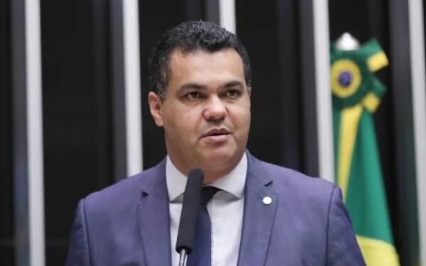 Dal Barreto é liberado após depor em operação da PF e diz confiar na Justiça