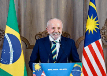 Lula diz que Trump garantiu acordo comercial entre Brasil e EUA