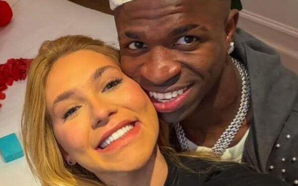 Vini Jr. causa polêmica após reagir em publicação da amiga de Virginia