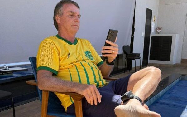 Defesa de Bolsonaro diz estar ‘perplexa’ com prisão e afirma que vai entrar com recurso