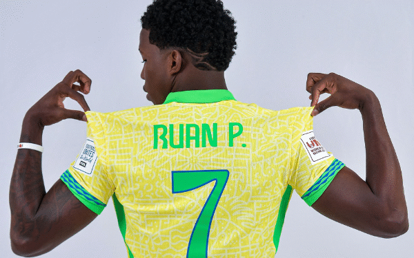 Joia do Bahia sofre ataques racistas após eliminação do Brasil no sub-17