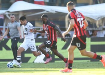 Vitória empata com o Botafogo no Barradão e pode voltar para o Z-4