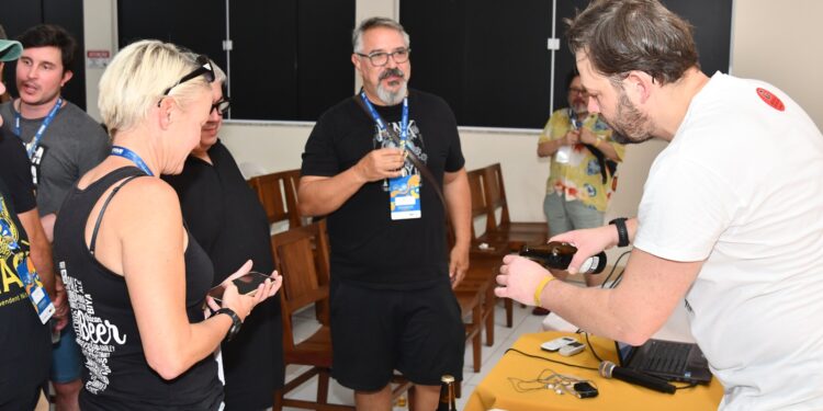 Conib 2025 começa com palestras internacionais e mostra científica em Alagoinhas