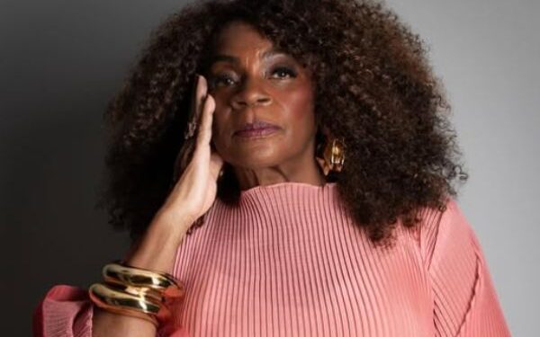 Atriz da Globo receberá importante honraria da Câmara de Salvador