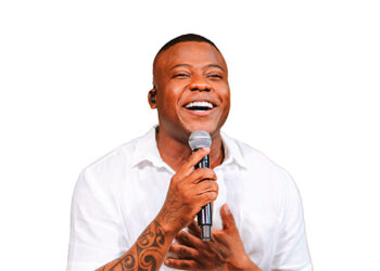 Escandurras celebra lançamento do SambaDurras Ao Vivo e anima a Caminhada do Samba neste domingo