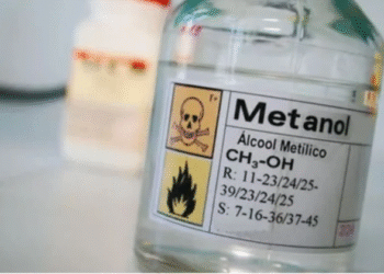 Brasil registra 16 mortes por intoxicação por metanol e total de casos chega a 97