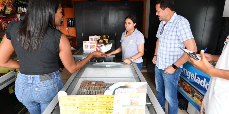 Alagoinhas: Prefeitura leva CrediBahia ao Petrolar para impulsionar micro e pequenos negócios no bairro