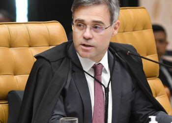 Mendonça vota pela prorrogação da CPMI do INSS por até 60 dias