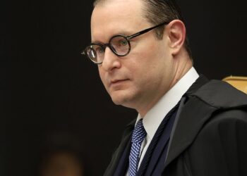 Zanin condena deputados do PL por cobrar propina para liberar emendas 