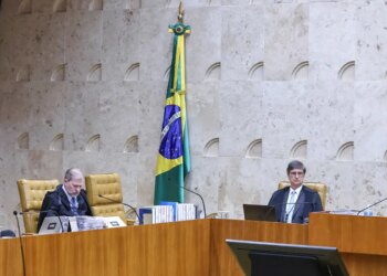 "Sem STF, fica pior", diz Dino sobre atuação da Corte
